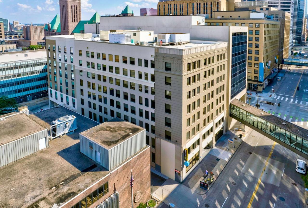 Home2 Suites By Hilton Minneapolis Downtown Exterior foto